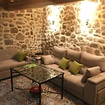 Apartamentos A Fala En San Martin De Trevejo, Batuecas 1 Y Trevejo, Pizarro 24, Sierra De Gata *