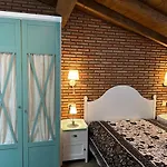 Apartamentos A Fala En San Martin De Trevejo, Batuecas 1 Y Trevejo, Pizarro 24, Sierra De Gata Trevejo
