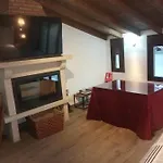 Apartamentos A Fala En San Martin De Trevejo, Batuecas 1 Y Trevejo, Pizarro 24, Sierra De Gata *