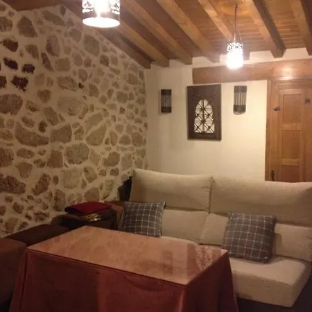 A Fala En Y San Martin De Trevejo, Sierra De Gata