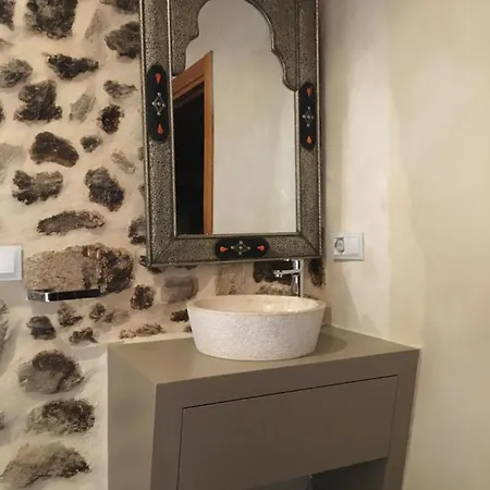 A Fala En Y San Martin De Trevejo, Sierra De Gata Trevejo