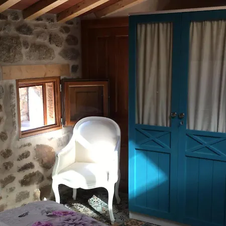 A Fala En Y San Martin De Trevejo, Sierra De Gata * Trevejo