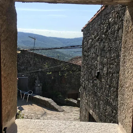 A Fala En Y San Martin De Trevejo, Sierra De Gata *