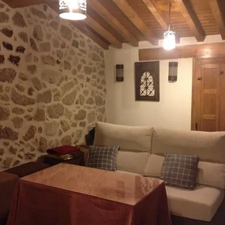 A Fala En San Martin De Trevejo, Batuecas 1 Y Trevejo, Pizarro 24, Sierra De Gata * Trevejo