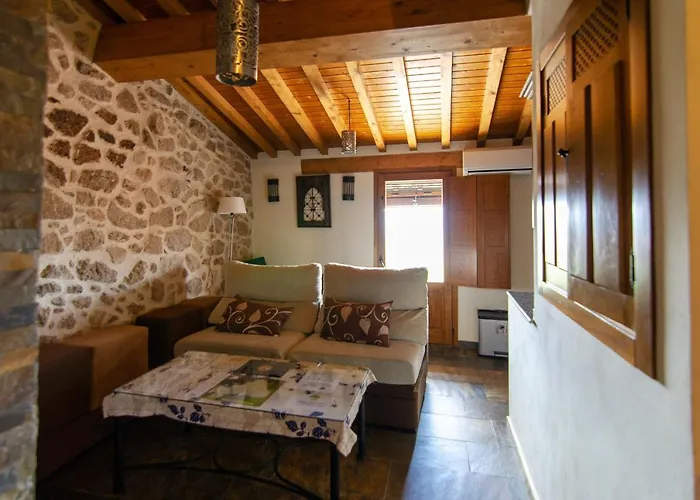 Apartamentos A Fala en San Martin de Trevejo, Batuecas 1 y Trevejo, PIzarro 24, Sierra de Gata *