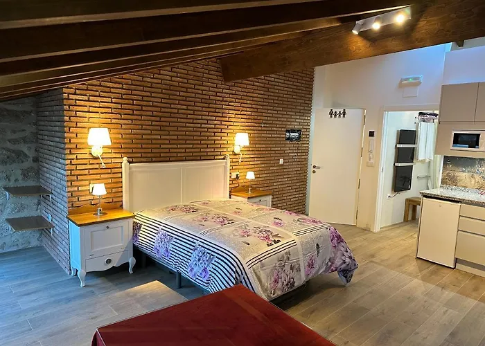 Apartamentos A Fala en San Martin de Trevejo, Batuecas 1 y Trevejo, PIzarro 24, Sierra de Gata *